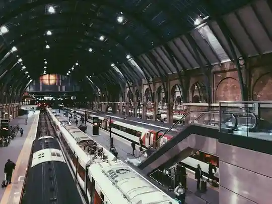 Heathrow Taxis Quote | Cheap Airport Cabs & London Minicabs Transfers Service,Kings Cross station taxis and minicabs. Best rates for car transfers near me. 24/7 services phone numbers for fixed price quotes,transfer